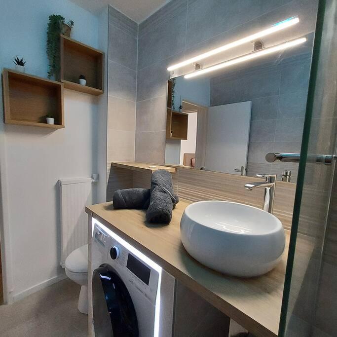 2 Lys Orleans Downtown, Free Secure Parking Apartamento Exterior foto